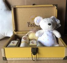 Cargar imagen en el visor de la galería, Caja bebé