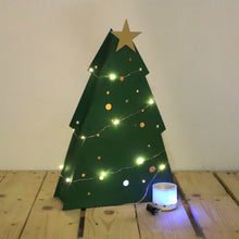 Cargar imagen en el visor de la galería, Three Christmas Tree

